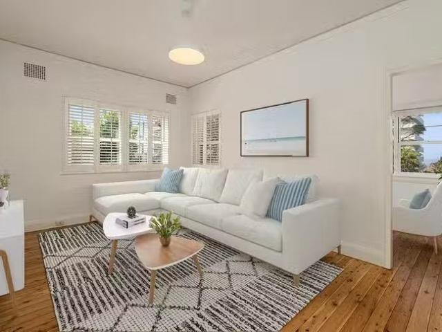 Nice 2 BR 4/161 Sydney Road, Fairlight, NSW 2094
