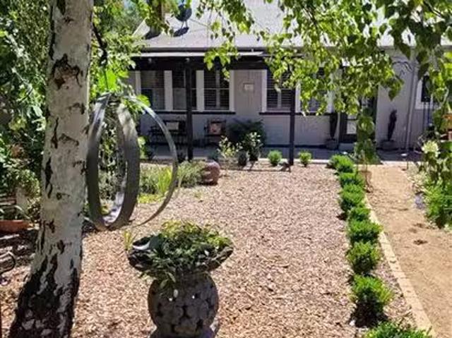 Cheap 2 BR 41 Capper Street, Tumut, NSW 2720