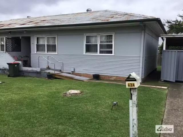 Unique 2 BR 43A Florence Street, Taree House for rent Listed.