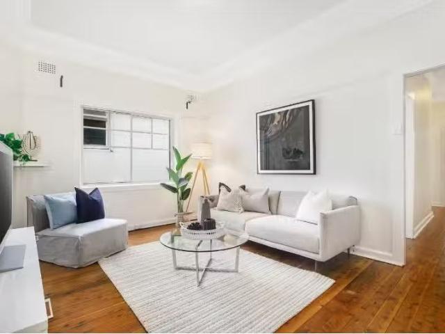 Unique 2 BR 5/84 Brighton Boulevard, NORTH BONDI Apartment for.