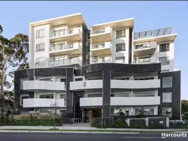 Unique 2 BR 507/88 Tram Road, DONCASTER, VIC 3108 Apartment.