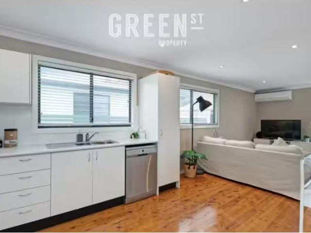 For Rent! 2 BR 50A Date Street, Adamstown House for rent List.