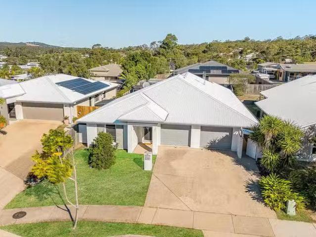 Cheap 2 BR 53B Harmony Drive, Clinton, QLD 4680