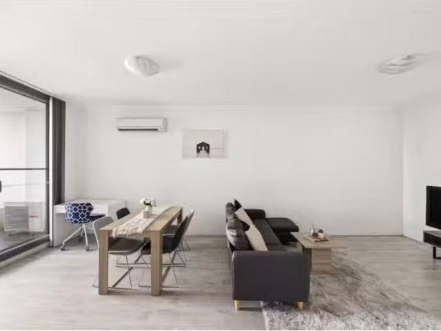 For Rent! 2 BR 601/3 Henry Street, Turrella Apartment for rent.