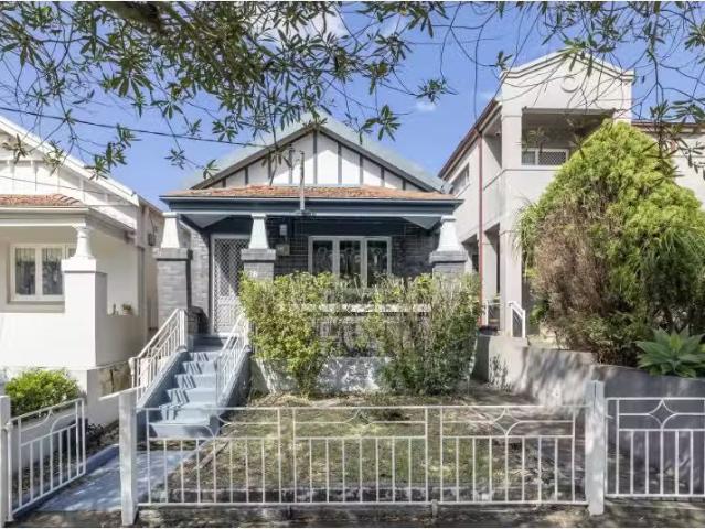 Deal! 2 BR 78 River Street, Earlwood House for rent Listed by.
