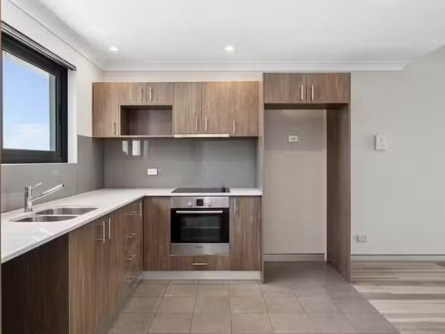 Unique 2 BR 70/6 Walsh Loop, JOONDALUP, WA 6027 House Leased