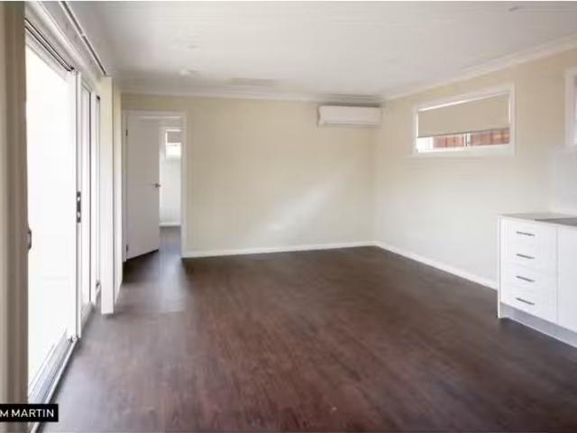 Rental! 2 BR 84A Harcourt Parade, Rosebery House for rent Lis.