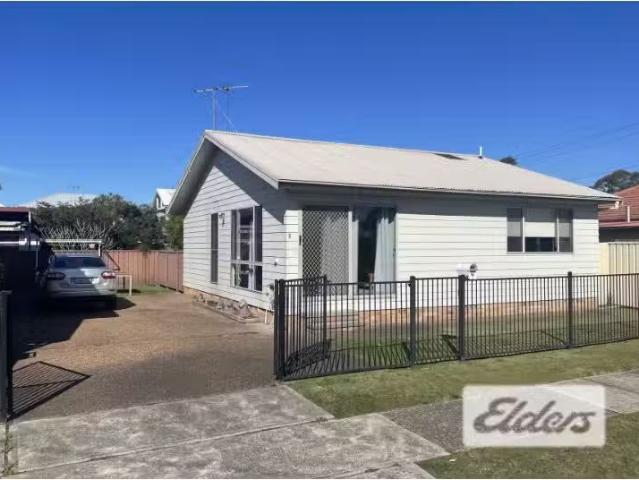 Rental! 2 BR 8a Australia Road, Broadmeadow House for rent Li.