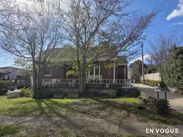 For Rent! 2 BR 9A Baker Gardens, Ainslie House for rent Liste.