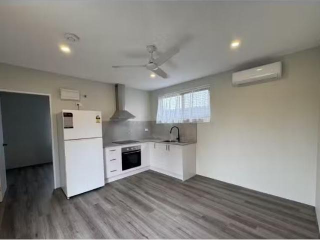 New 2 BR 9A Lingayen Avenue, LETHBRIDGE PARK House for rent L.