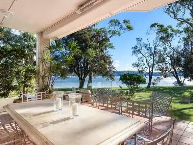 Charming 2 Currawong Avenue, Palm Beach, NSW 2108