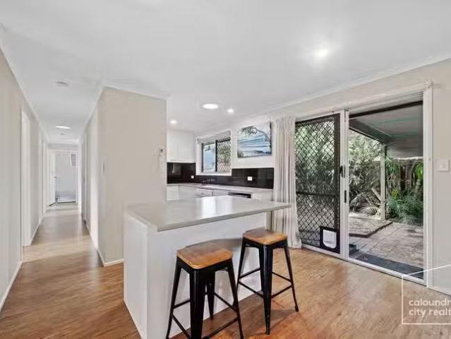 New 2 Crusader Street, Battery Hill, QLD 4551