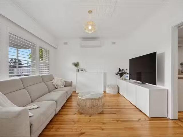 For Rent! 2 Formby Street, HILTON, SA 5033 House for Rent
