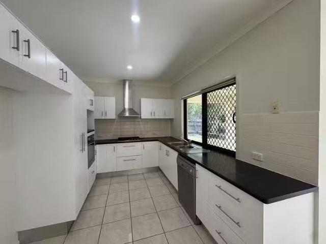 Cheap 2 Gerygone Court, Bohle Plains, QLD 4817