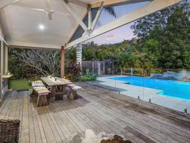 Unique 2 Jalinda Court, Currumbin Valley, QLD 4223
