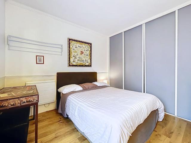 Charming 2 room apartment for rent Paris 15