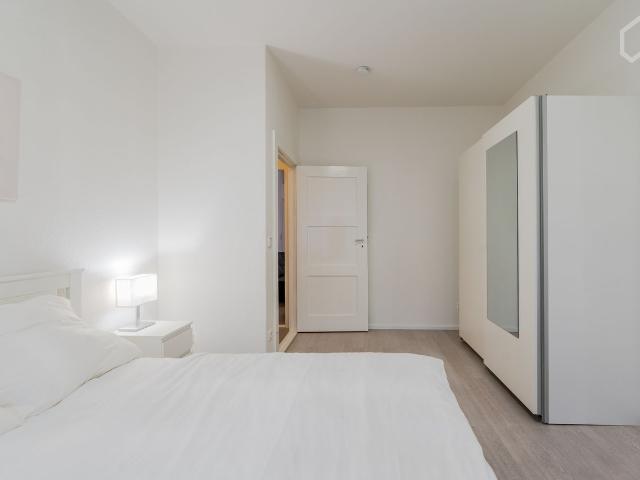 Charming 2 room apartment in Berlin Siemensstadt ready for immediate occupancy!, Berlin Amsterdam Apartments for Rent