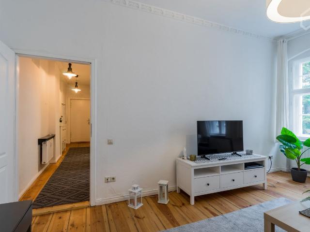 Charming 2 Room Apartment in the Heart of Friedrichshain*, Berlin Amsterdam Apartments for Rent
