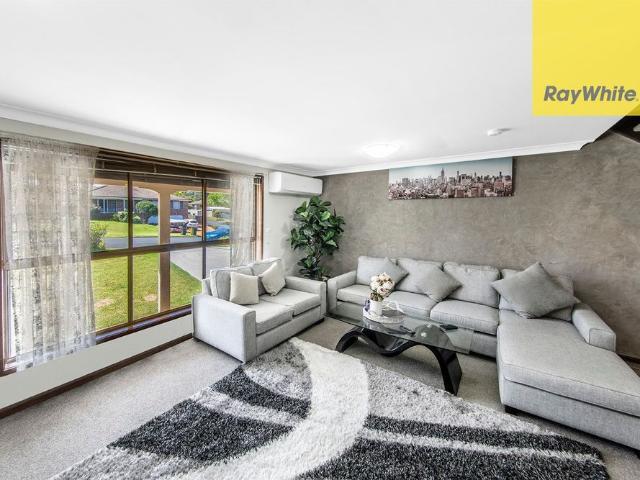 Charming 2 Storey Five Bedroom Family Home in a Tranquil Leumeah Location!