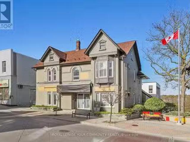 For Rent! 2 171 Main Street S, Newmarket, ON, L3Y 3Y9 comm.