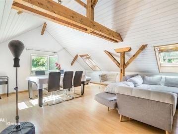 Charming 2,5 Zi. Dachwohnung