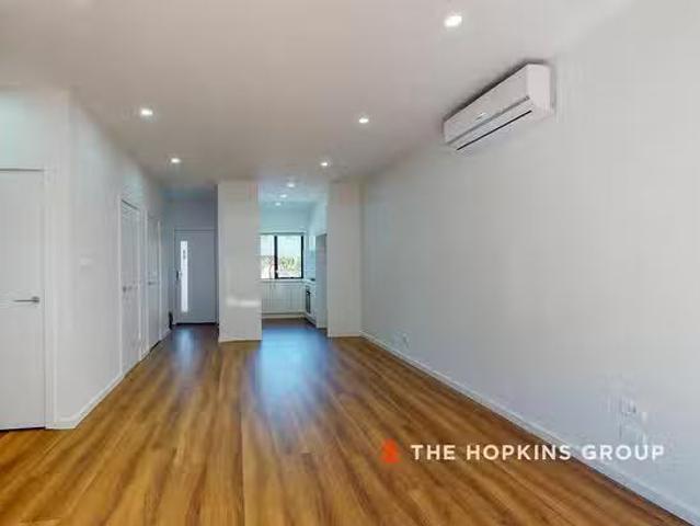 Charming 2A Pacific Drive, Heidelberg West, VIC 3081