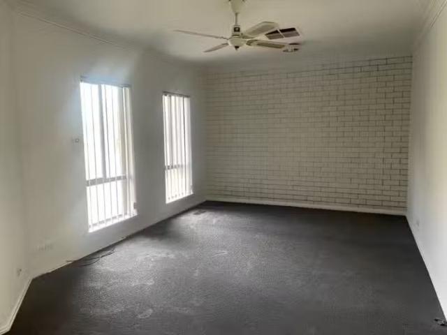For Rent! 2A partens Street, Lalor VIC 3075 Unit For Lease