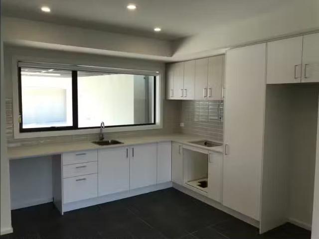 For Rent! 2B1B Boutique Lane, Cranbourne West VIC 3977