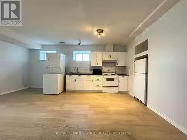 Cheap 2B 26 King Street W, Cobourg, ON, K9A 2L9 house for.