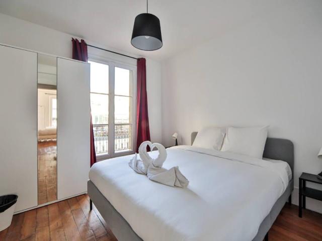 Charming 2BR Apartment in the 5th Arrondissement with Mobility Lease, Paris Amsterdam Apartments for Rent