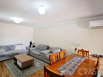 Charming 2x1 Low Maintenance Home in Beckenham