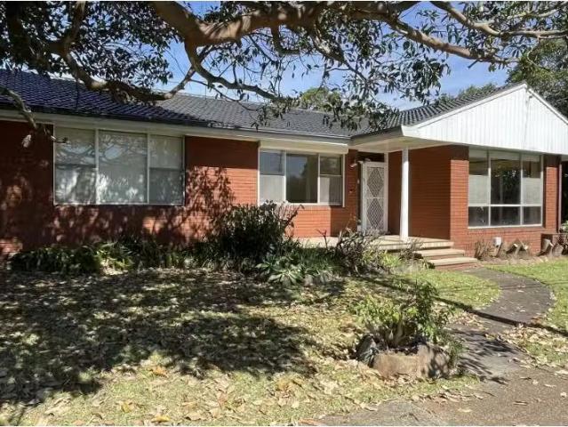 New 33 Edward Street, Tenambit House for rent Listed by Leah.