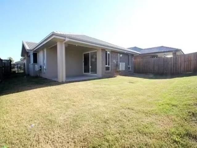 Unique 33 Ningaloo Drive, Pimpama, QLD 4209