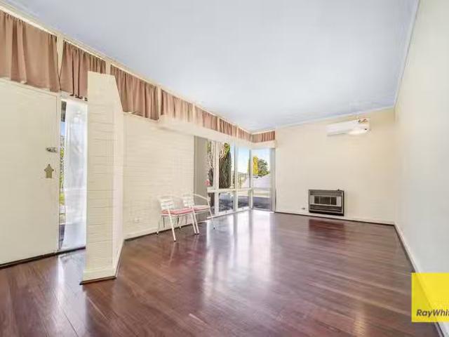 Rental! 33 Rodda Street, Morley, WA 6062