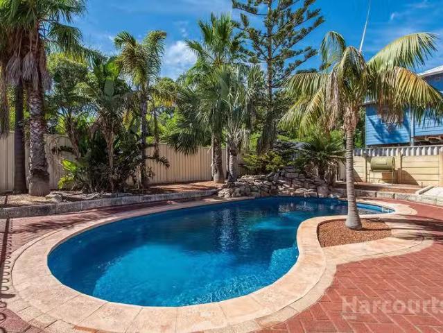 Cheap 33 Seawind Drive, SILVER SANDS, WA 6210 House for Rent