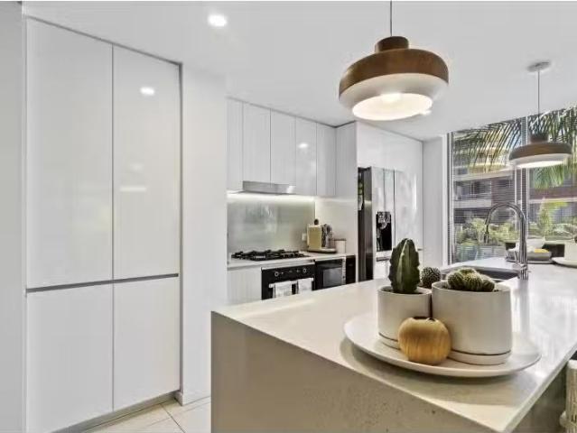 Charming 301/11 Enid Street, Tweed Heads Apartment for rent L.
