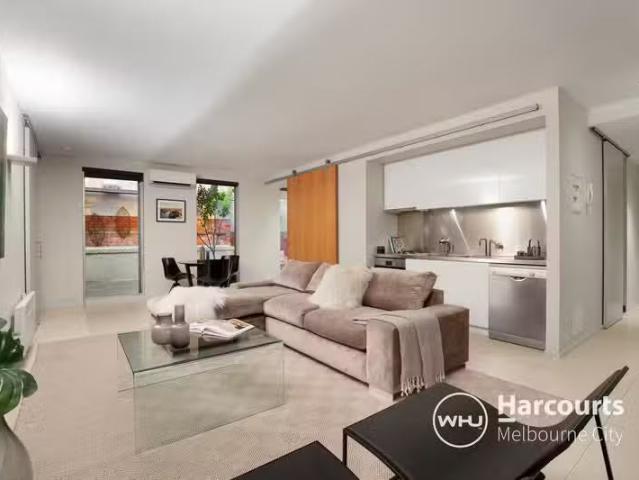Deal! 302K/211 Powlett Street, EAST MELBOURNE, VIC 3002 Apar.