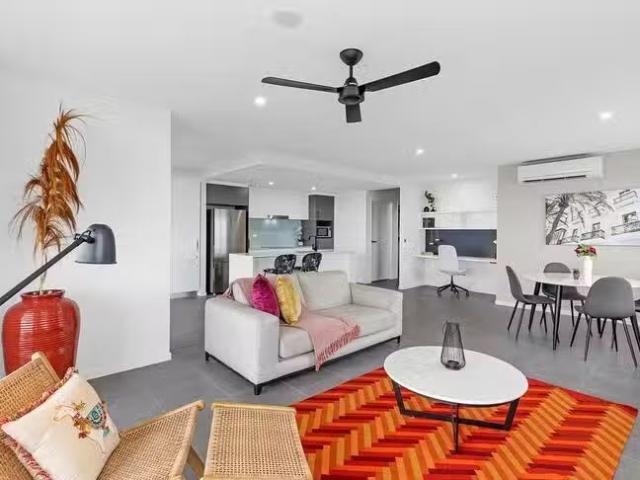 For Rent! 306/5 Bermagui Crescent, Buddina, QLD 4575