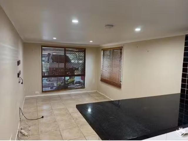 Just in! 30 Glenelg Avenue, Mermaid Beach, QLD 4218