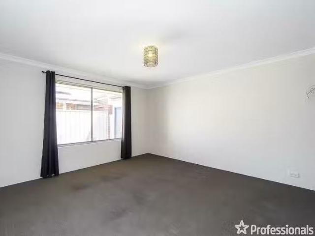 For Rent! 30 Norwich Way, High Wycombe, WA 6057