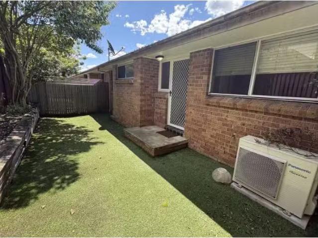 Deal! 3/10 12 Kenneth Avenue, Baulkham Hills Apartment for ren.