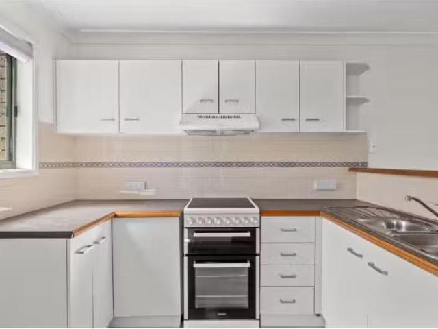 New 3/13 Bullock Road, Ourimbah Townhouse for rent Listed by.