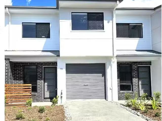 Deal! 3/14 Kerr Road, KALLANGUR Townhouse for rent Listed by.