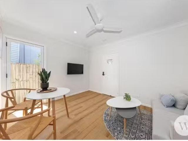 Just in! 3/16 Hassall Road, Deagon, QLD 4017