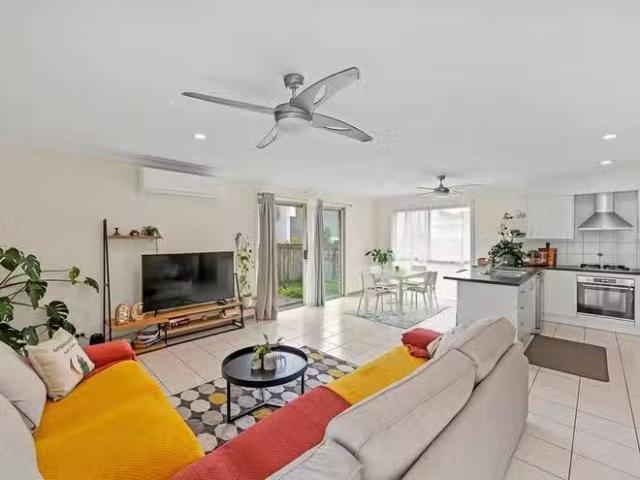 Just in! 31 Talpa Street, Coomera, QLD 4209