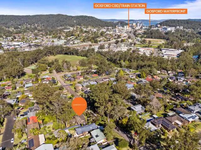 Unique 31 Adam Street, Narara House for rent Listed by Tammy.