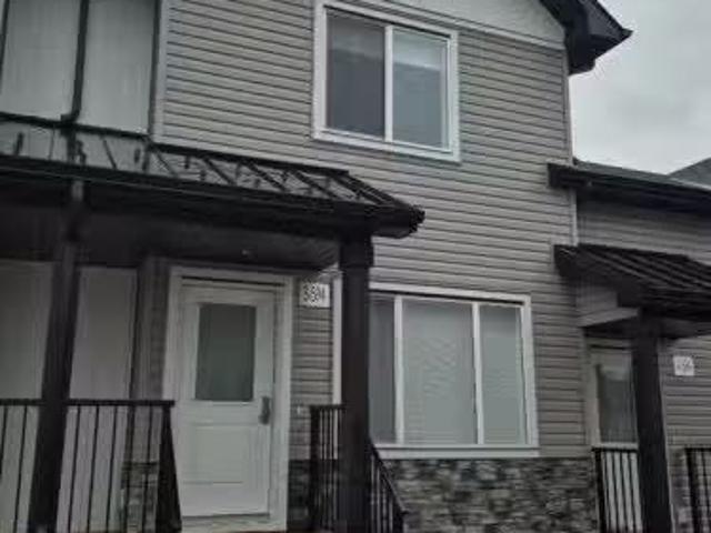 Charming 31 BR 3 594 Aquitania Boulevard West, Lethbridge, AB.