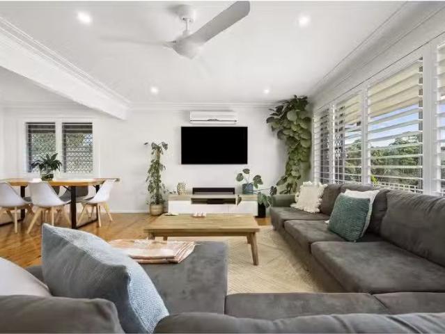 Rental! 31 Bradman Street, Charlestown House for rent Listed.
