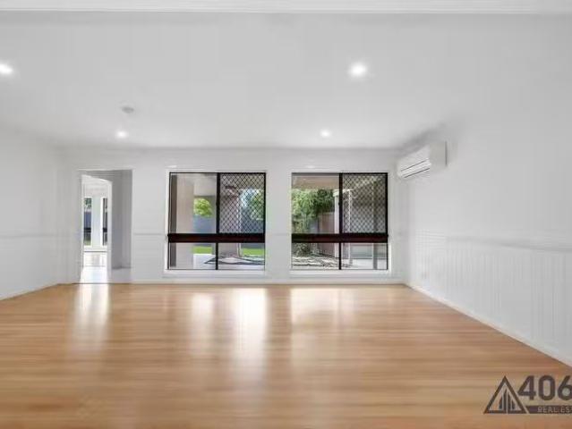 Charming 3219 Moggill Road, Bellbowrie, QLD 4070