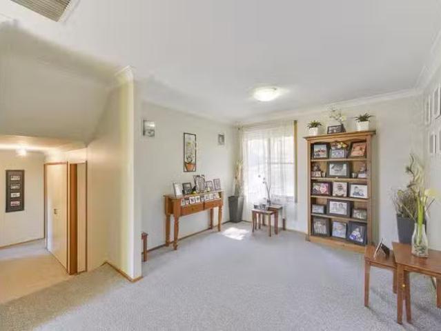 For Rent! 32 Eucalypt Avenue, Oxley Vale, NSW 2340